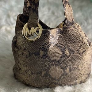 Michael Kors snake 🐍 print shoulder bag